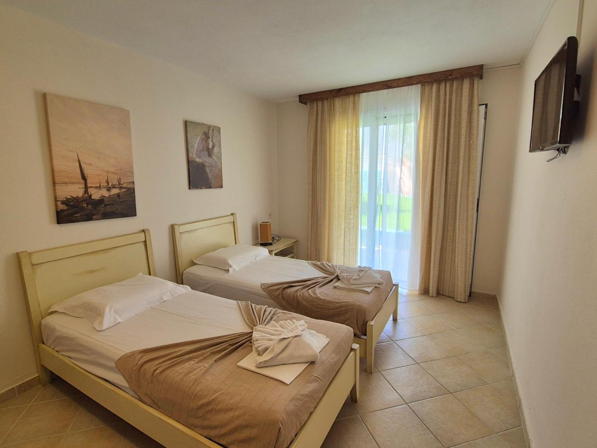 Vrachos Beach Hotel Kültér fotó