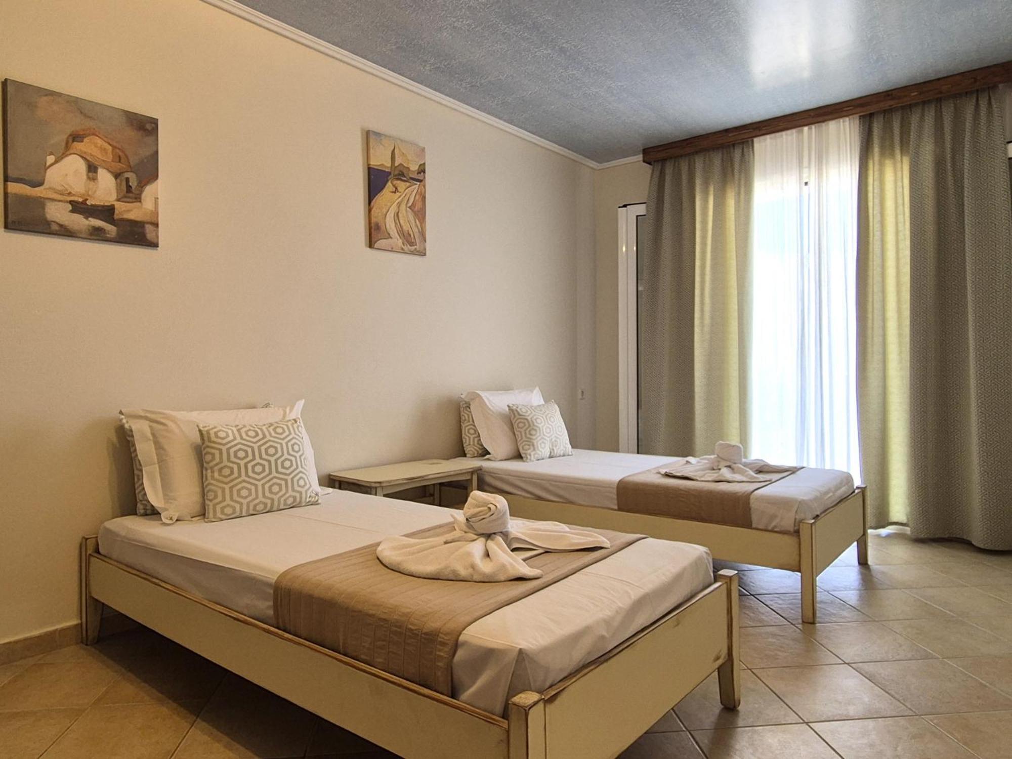 Vrachos Beach Hotel Kültér fotó