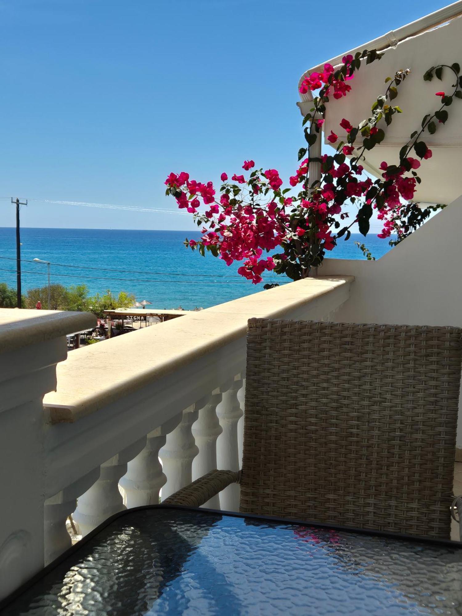 Vrachos Beach Hotel Kültér fotó